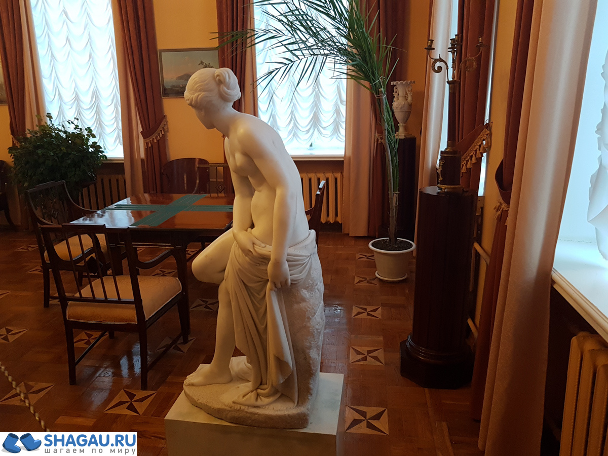 Гостиная в Богородицке