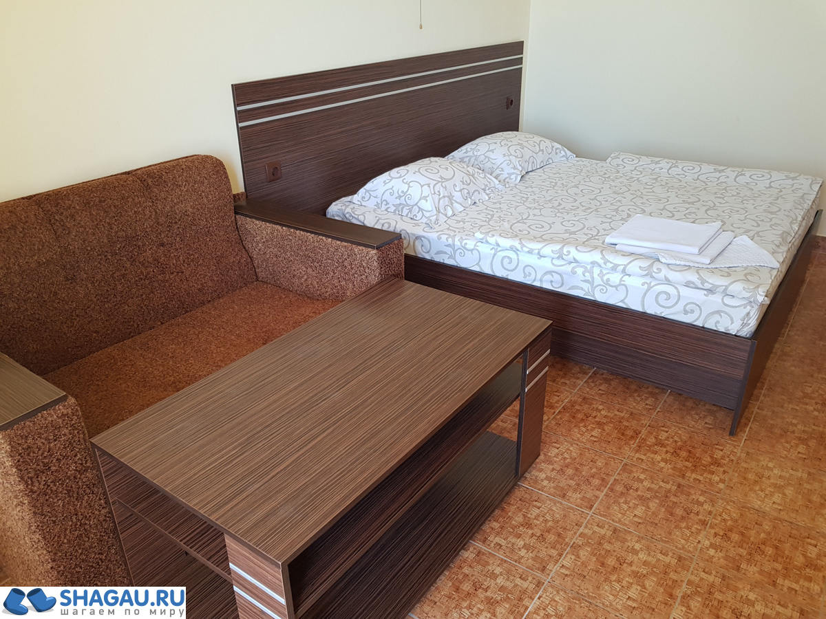 Номер в отеле Карамель
