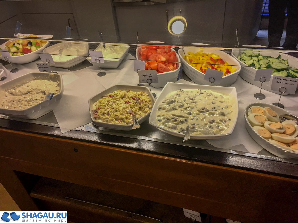 Завтрак в Best Western Hotel Peine-Salzgitter